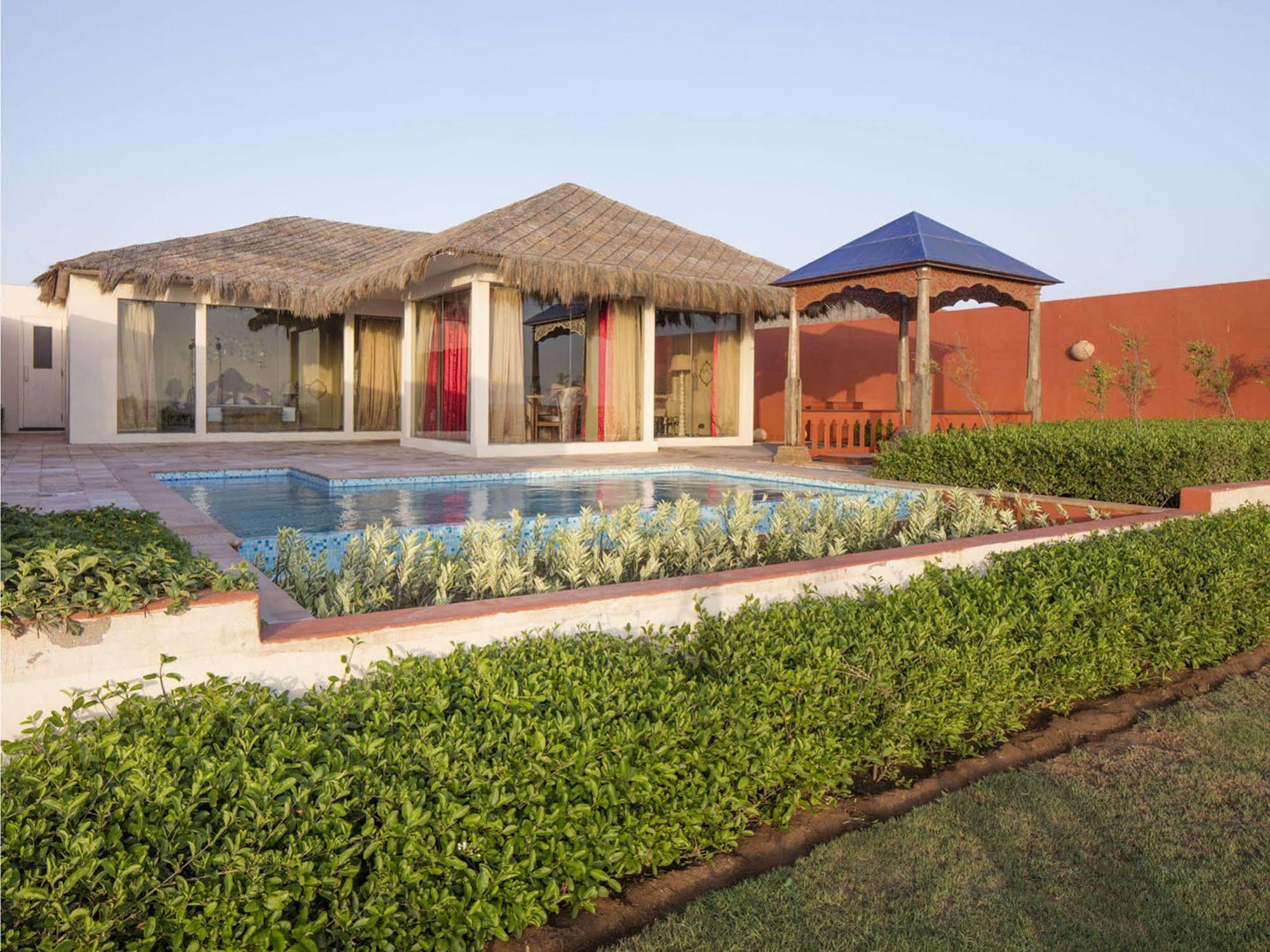Māndvi Serena Beach Resort מראה חיצוני תמונה