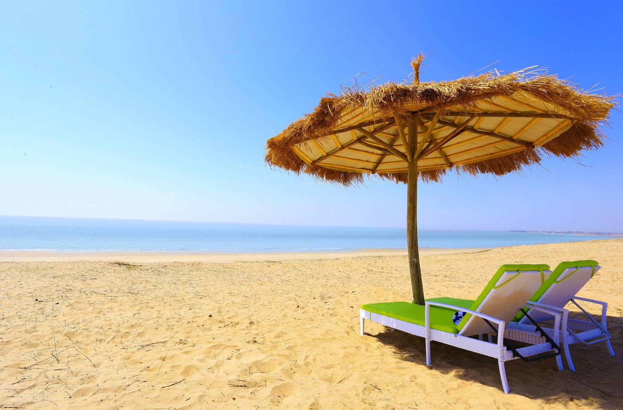 Māndvi Serena Beach Resort מראה חיצוני תמונה